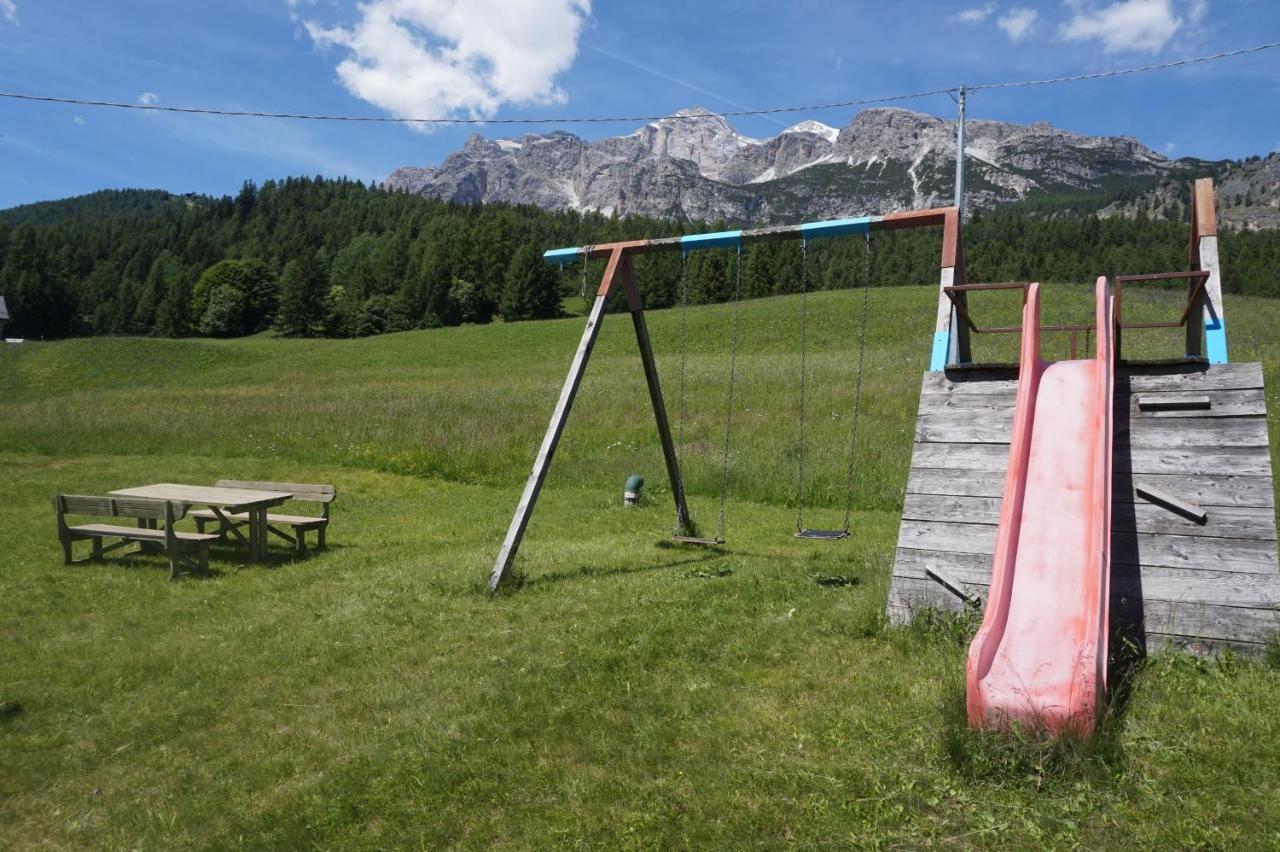 Cadin Apartment Cortina dʼAmpezzo Exterior foto
