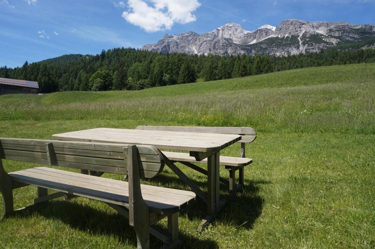 Cadin Apartment Cortina dʼAmpezzo Exterior foto